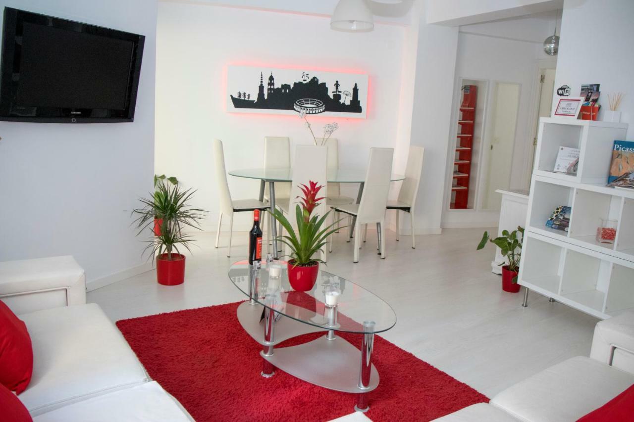 Apartamento E&R Malaga Centro- Parking Gratis Buitenkant foto