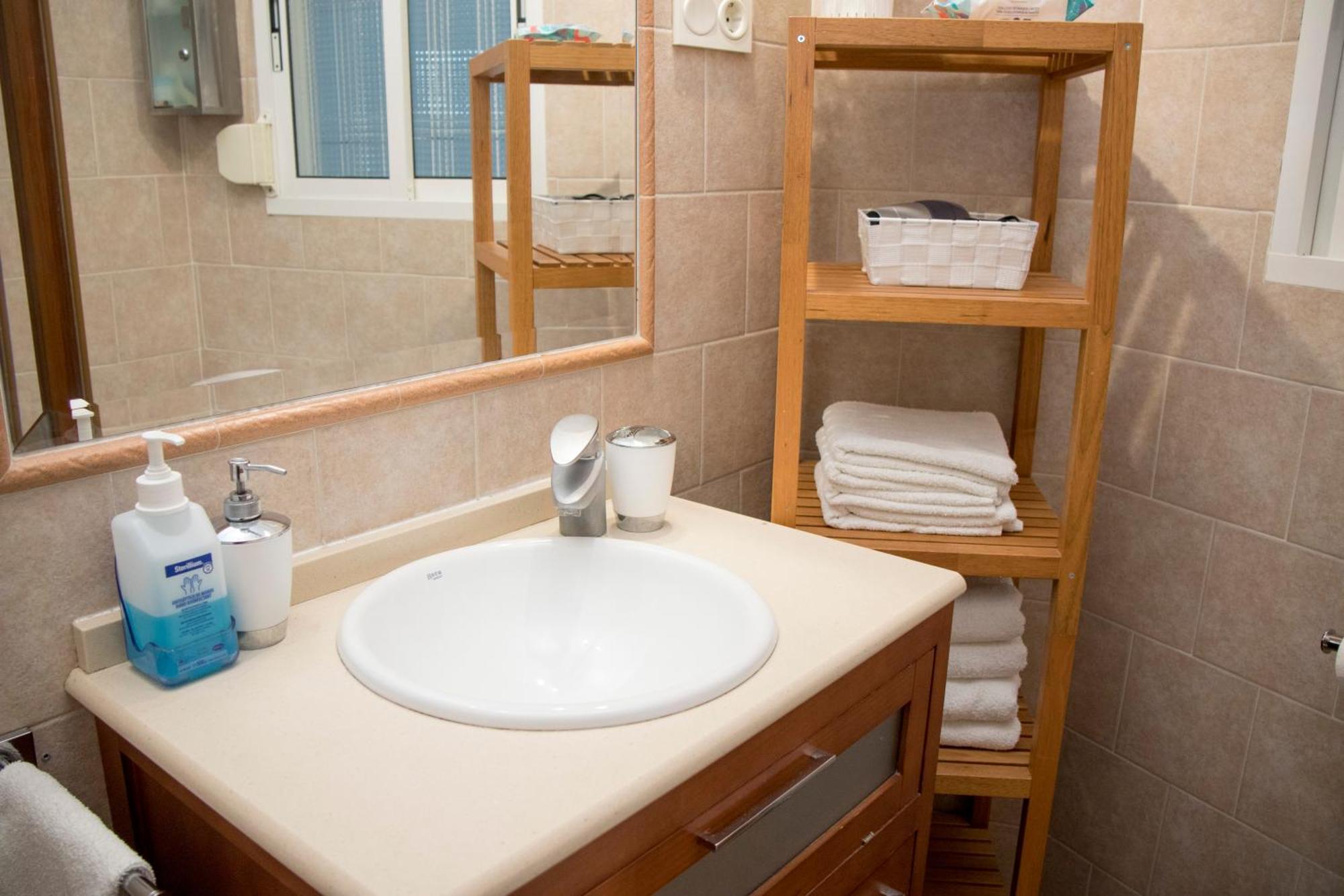 Apartamento E&R Malaga Centro- Parking Gratis Buitenkant foto
