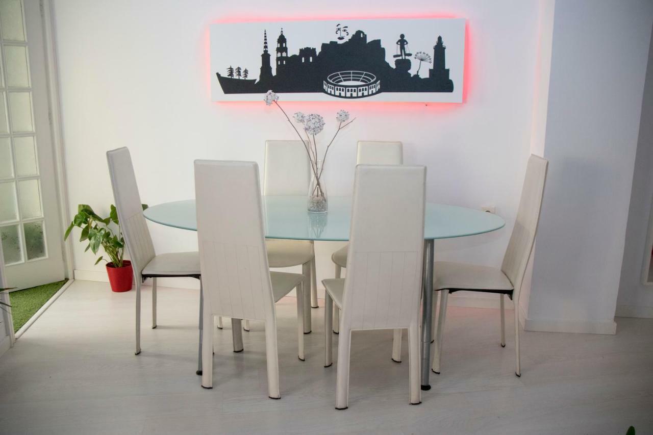 Apartamento E&R Malaga Centro- Parking Gratis Buitenkant foto